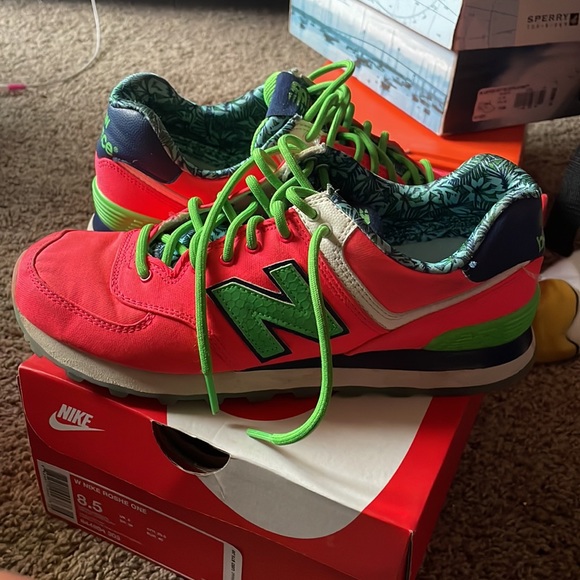 NewBalance - Picture 3 of 3